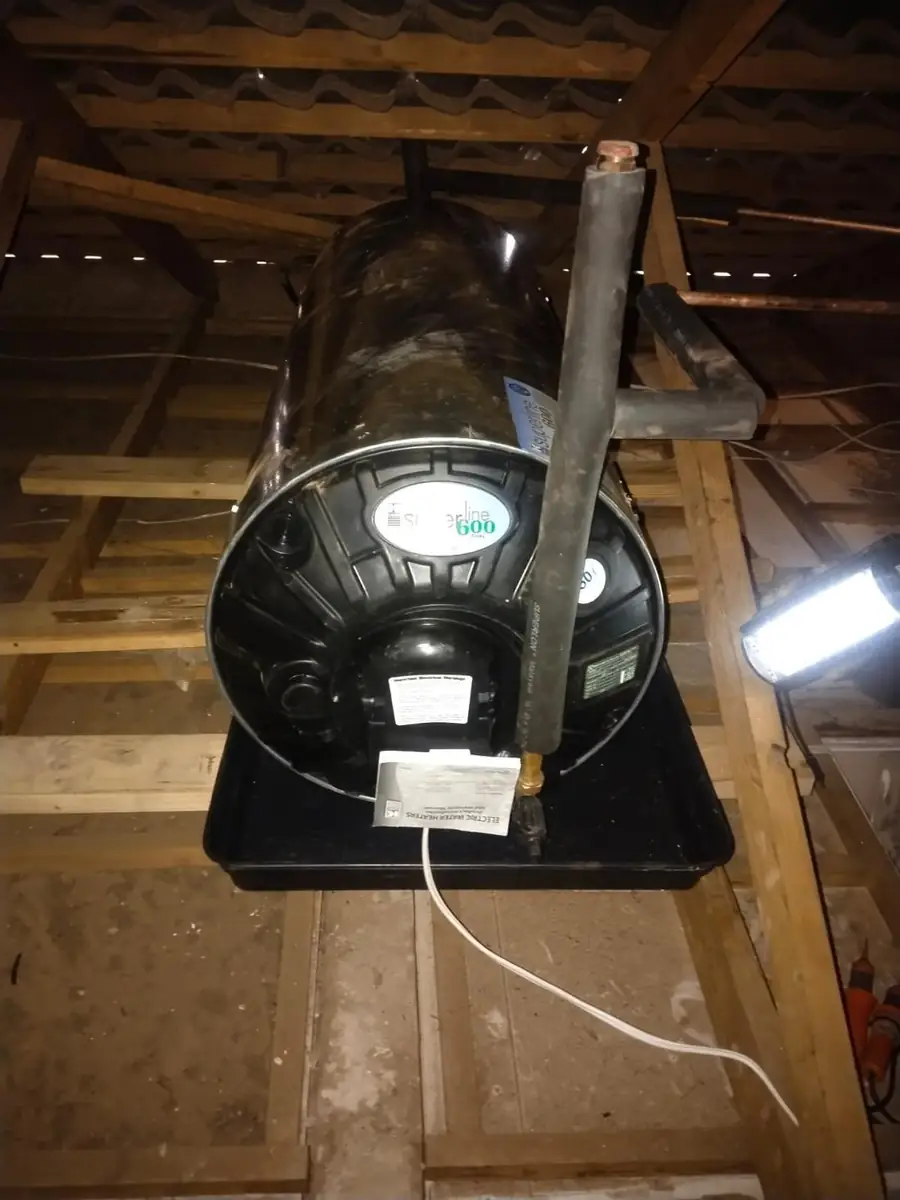 Plumbers Roodepoort — Tysons Plumbers geyser installation